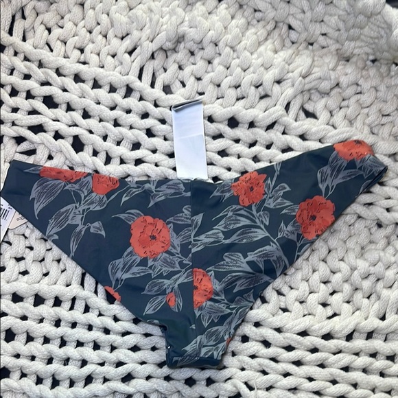 RVCA Gray and‎ Coral Low Ruse Cheeky Hipster Bikini Bottoms - Picture 2 of 7